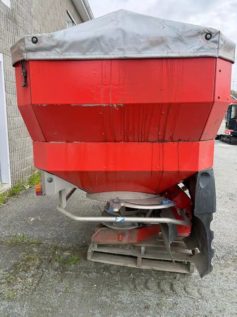 Main image for Used 2016 Kuhn AXIS 50.2 Spreader - Fertilizer