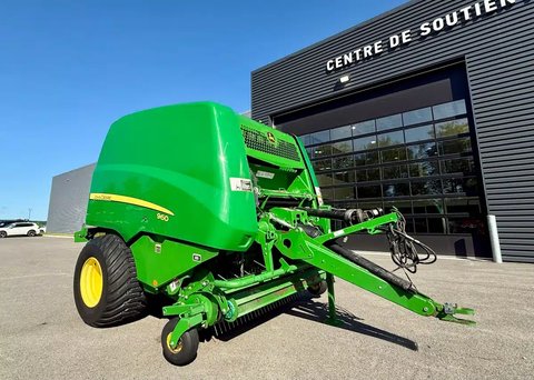 Main image for Used 2017 John Deere 960 Round Baler