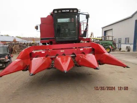 Main image for Used Case IH 844 Header - Row Crop