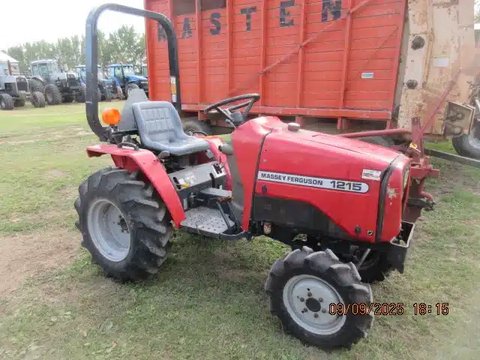 Main image for Used 2001 Massey Ferguson 1215 Tractor