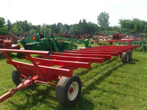 Main image for Used Creekbank Welding 25FT Bale Wagon