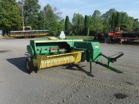 Main image for Used John Deere 337 Square Baler - Small