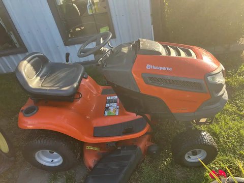 Main image for Used 2014 Husqvarna YTA18542 Lawn Tractor