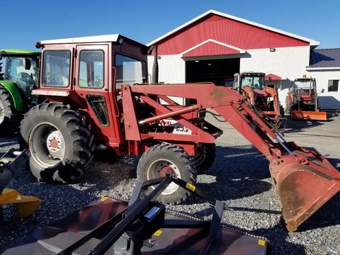 Main image for Used 1977 International Harvester 633 Tractor