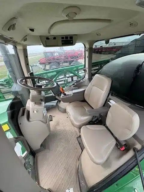 Main image for Used 2017 John Deere R4045 Sprayer - Self Propelled