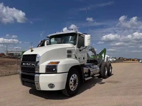 Main image for New 2026 Mack ANTHEM 64T Semi-Truck