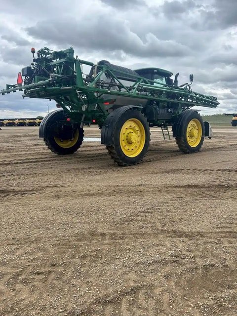 Main image for Used 2019 John Deere R4045 Sprayer - Self Propelled