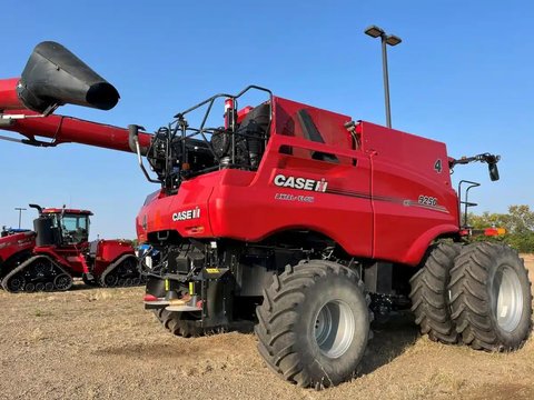 Main image for Used 2022 Case IH 9250 Combine