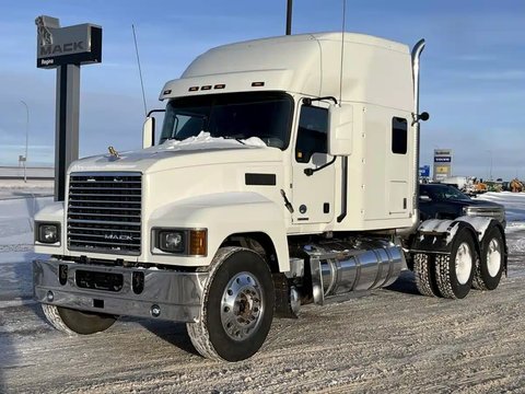 Main image for Used 2019 Mack PINNACLE 64T Semi-Truck