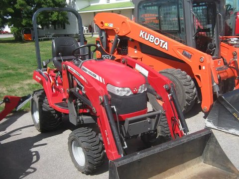 Main image for Used 2017 Massey Ferguson GC1705L Tractor