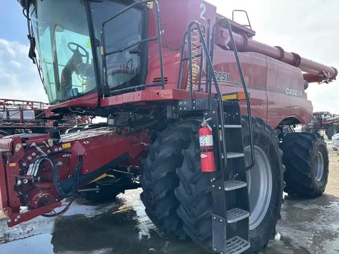 Main image for Used 2022 Case IH 9250 Combine
