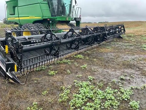 Main image for Used 2005 MacDon 973 Header - Draper