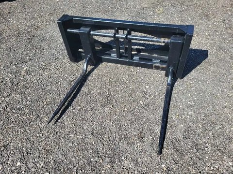 Main image for Used Krantz 2 PRONG Bale Spear