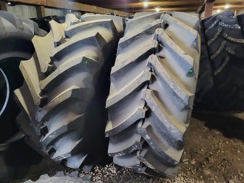 Main image for New Petlas 650/75R32 Tires