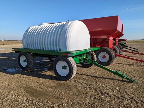 Main image for New Freeform Plastics 1620 Fertilizer Tank