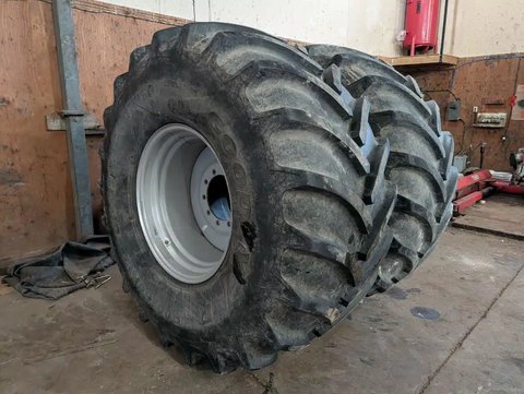 Main image for Goodyear 900/60R32 Tires & Rims