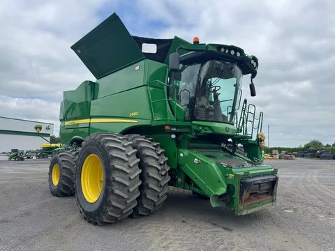 Main image for Used 2014 John Deere S680 Combine