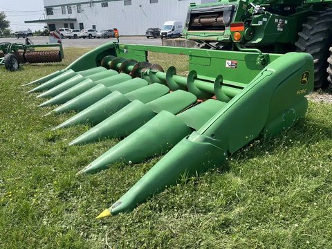 Main image for Used 2010 John Deere 608C Header - Row Crop
