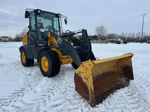 Main image for 2020 John Deere 324L Wheel Loader