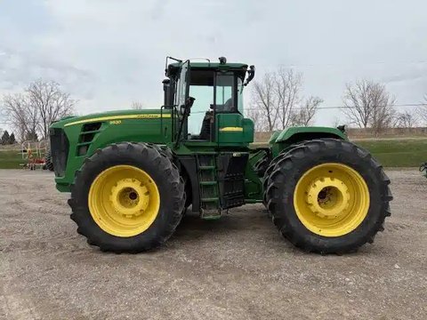 Main image for Used 2010 John Deere 9530 Tractor