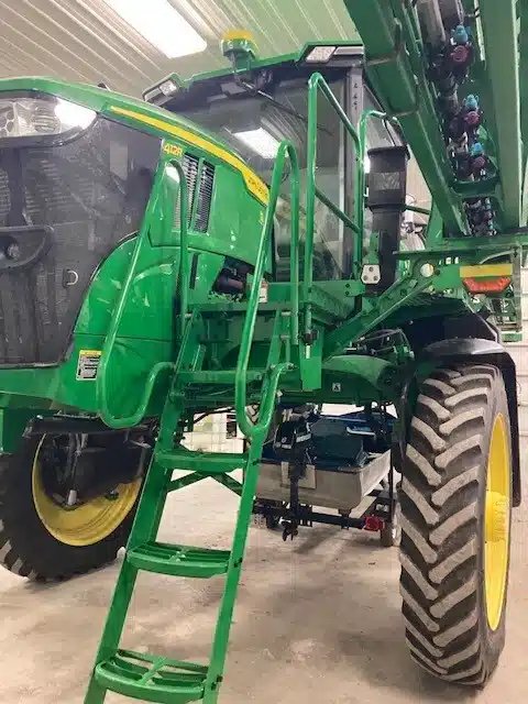 Main image for Used 2022 John Deere 412R Sprayer - Self Propelled