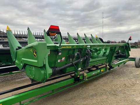 Main image for Used 2025 John Deere CR 8 Header - Row Crop