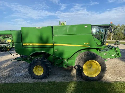 Main image for Used 2017 John Deere S660 Combine