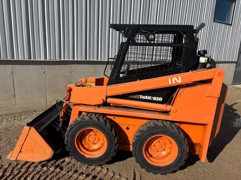 Main image for Used Scat Trak 850 Skid Steer