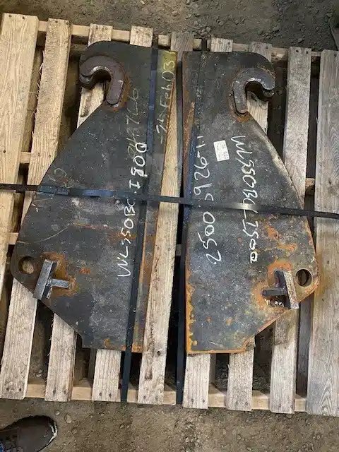 Main image for Used AMI WELD ON LUGGING Attachment