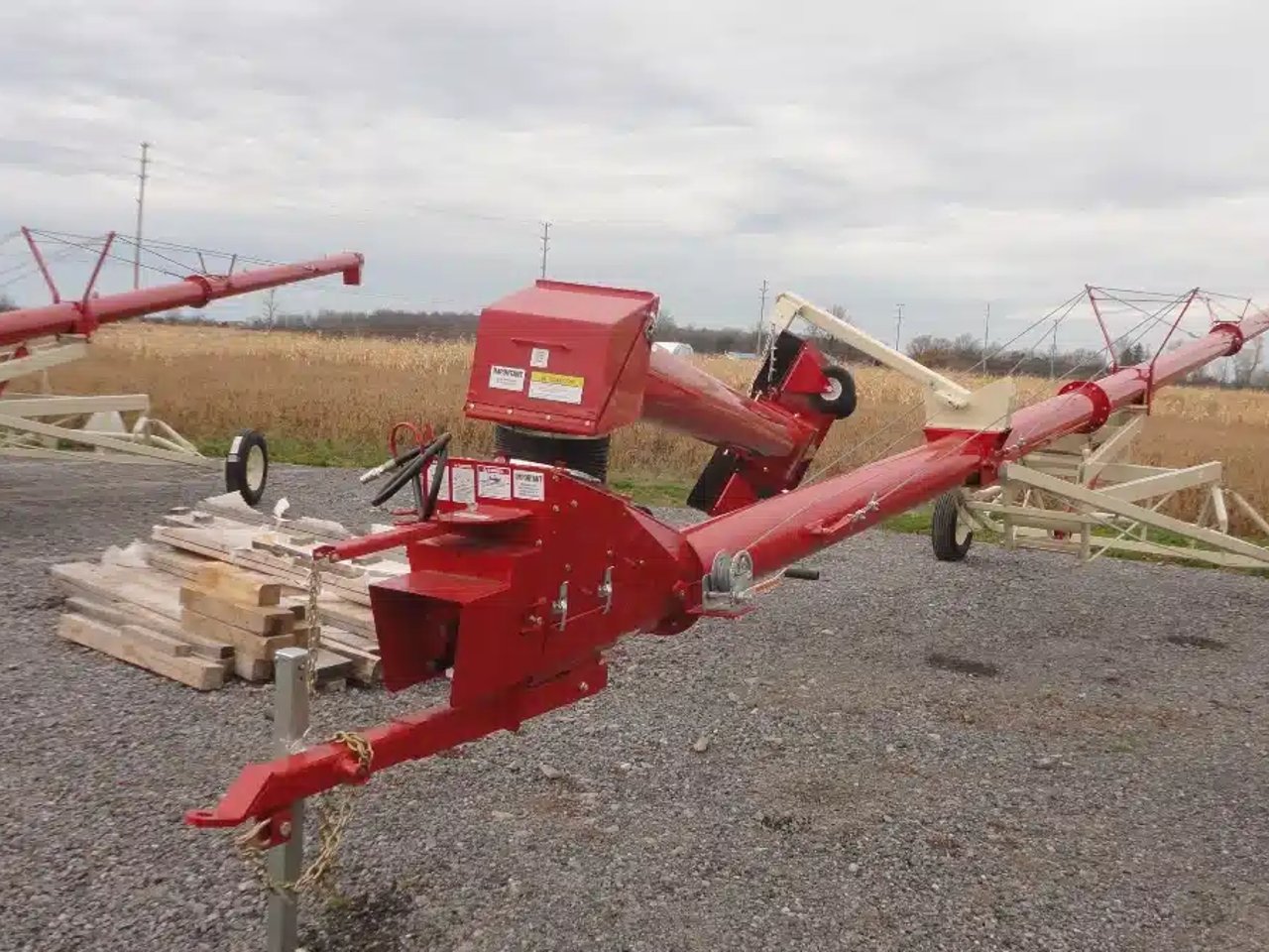 Farm King 1080 Vis à grain