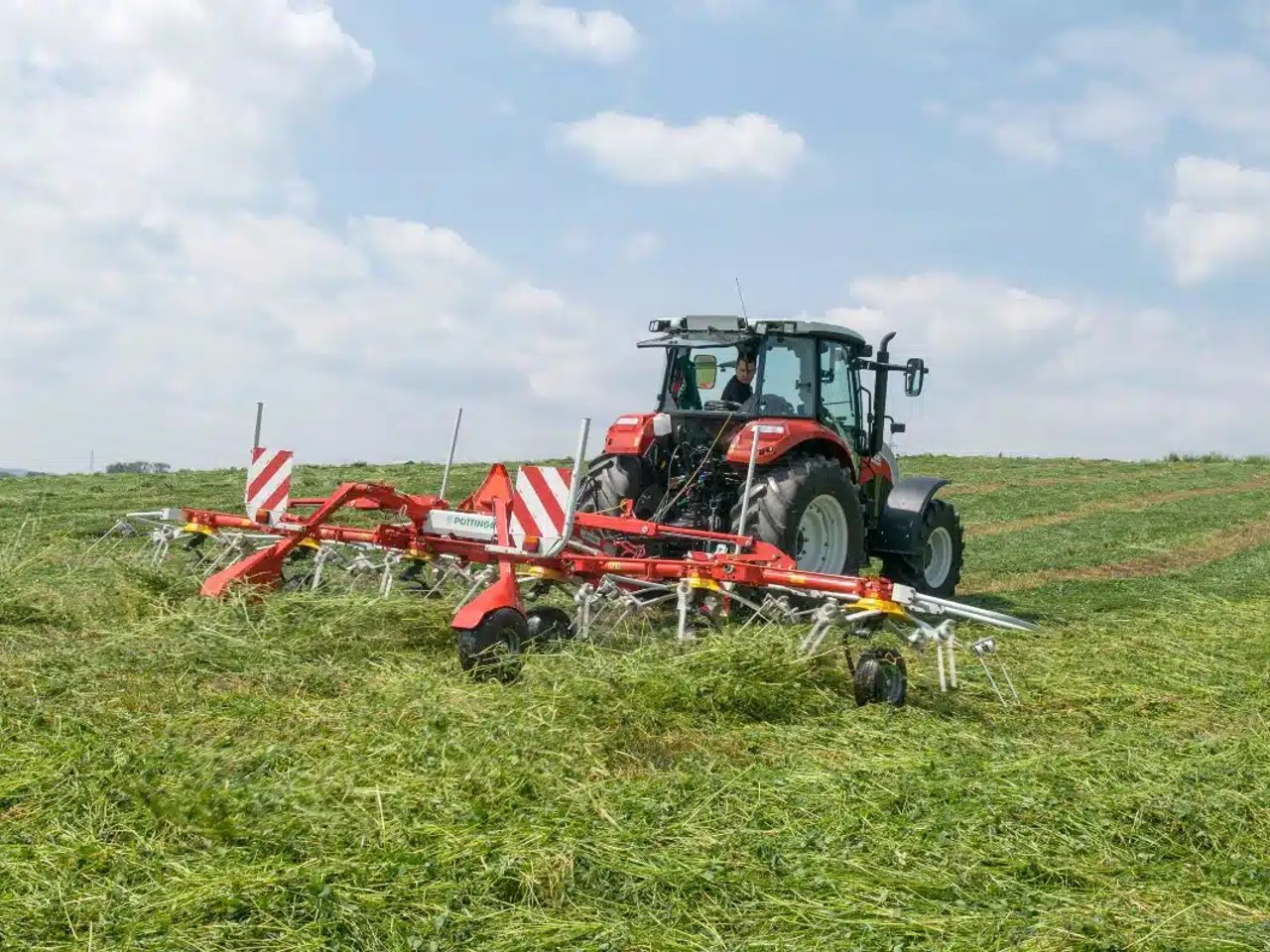 NEW Pottinger HIT 6.80 T Tedder