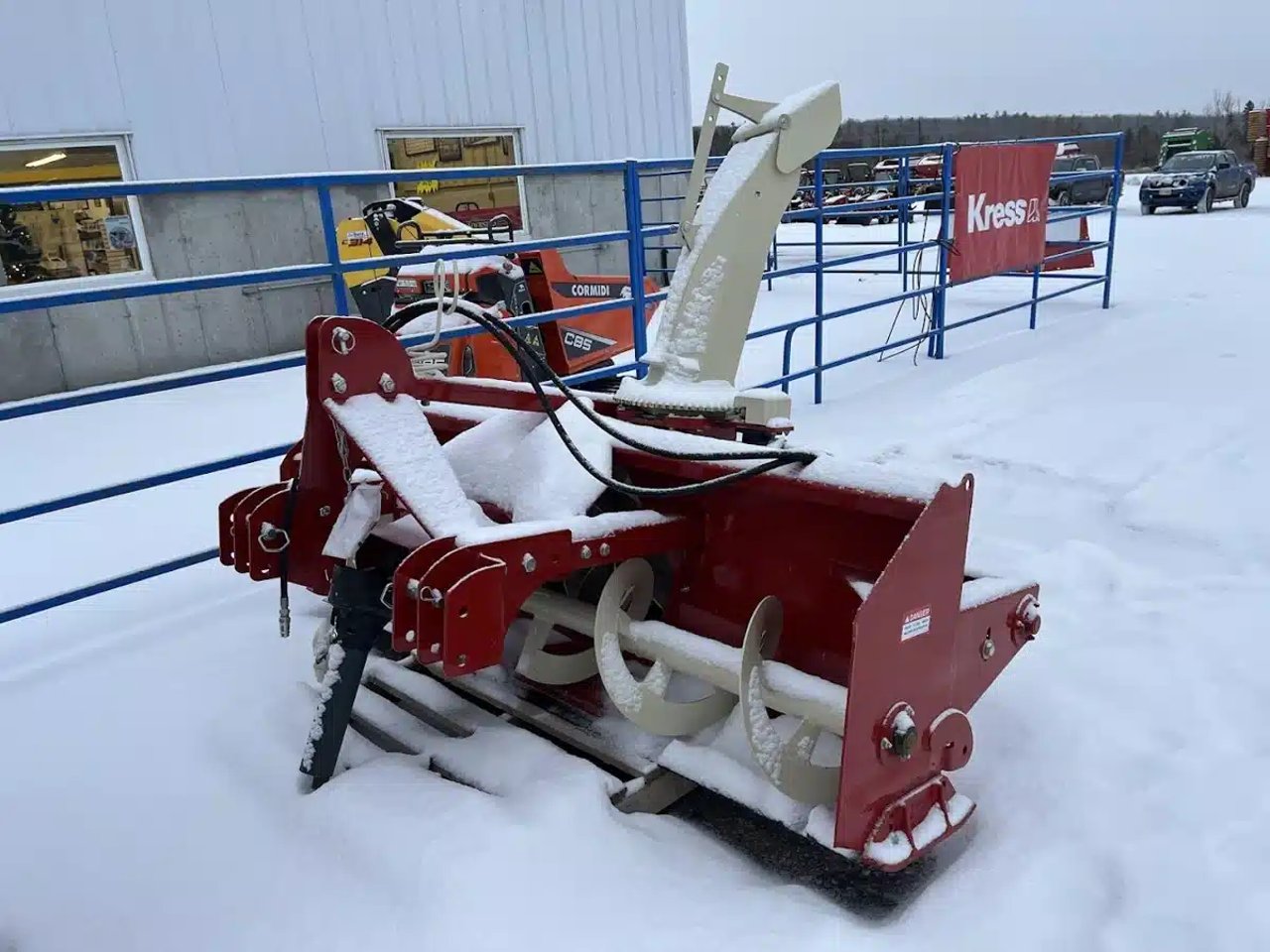 Farm King PT840 Souffleur à neige