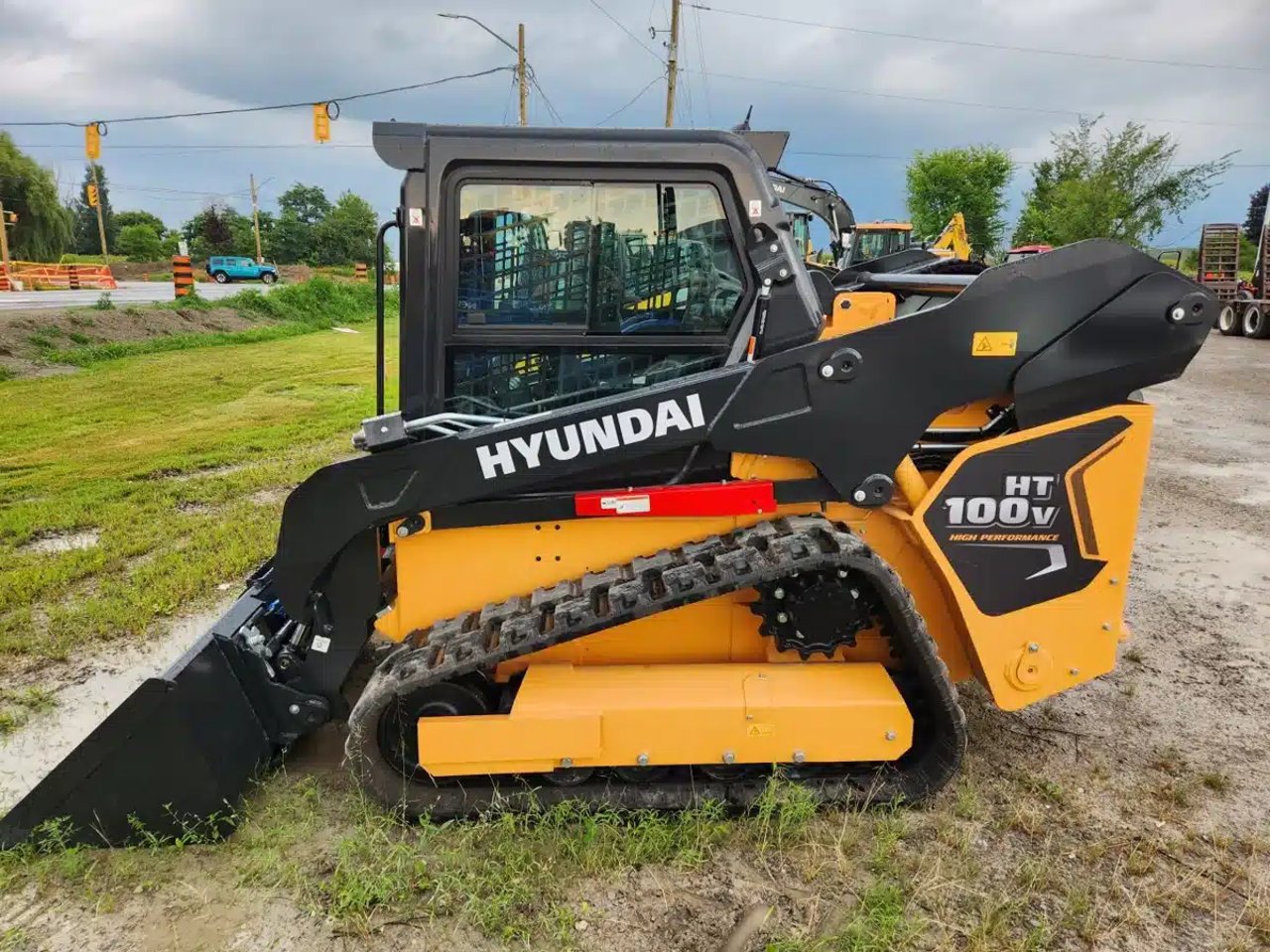 Hyundai Ind HT100V Chargeur sur chenilles