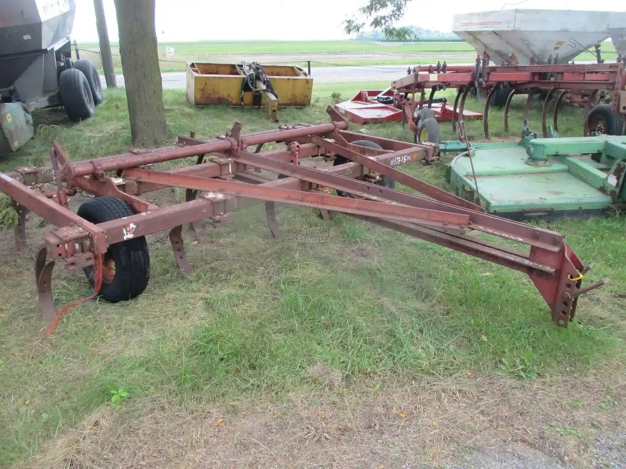 International Harvester 55 Cultivateur Sous-soleur