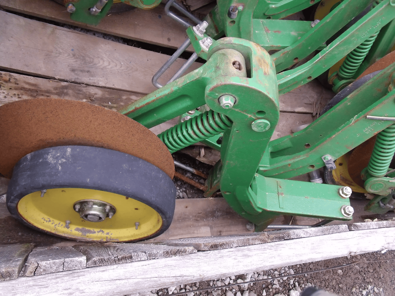 John Deere 7" toolbar disc Accessoires