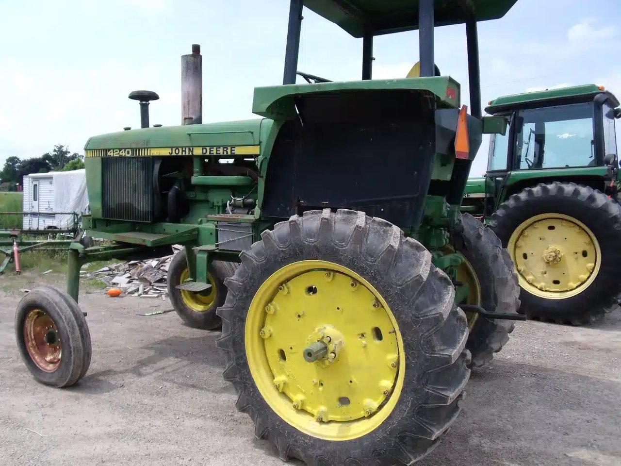 John Deere 4240 Tracteur