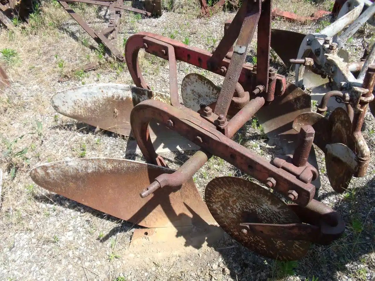 Massey Ferguson 62 Charrue