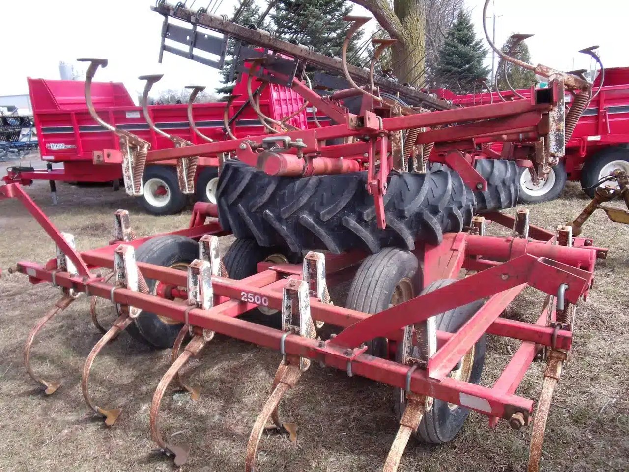 Wil-Rich 2500 Cultivateur