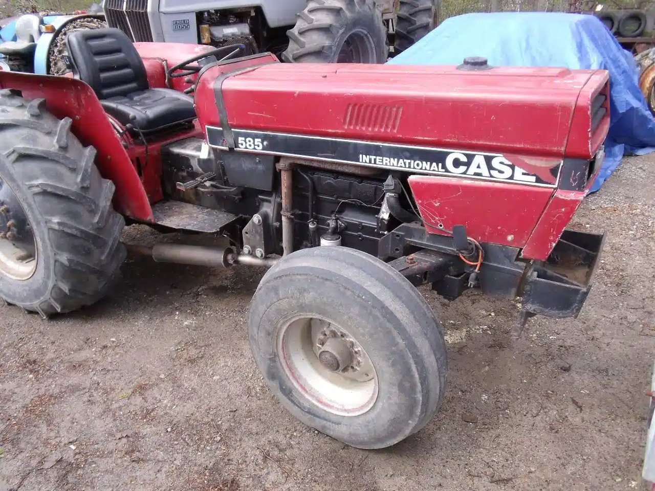 Case IH 585 ORCHARD SPECIAL Tracteur