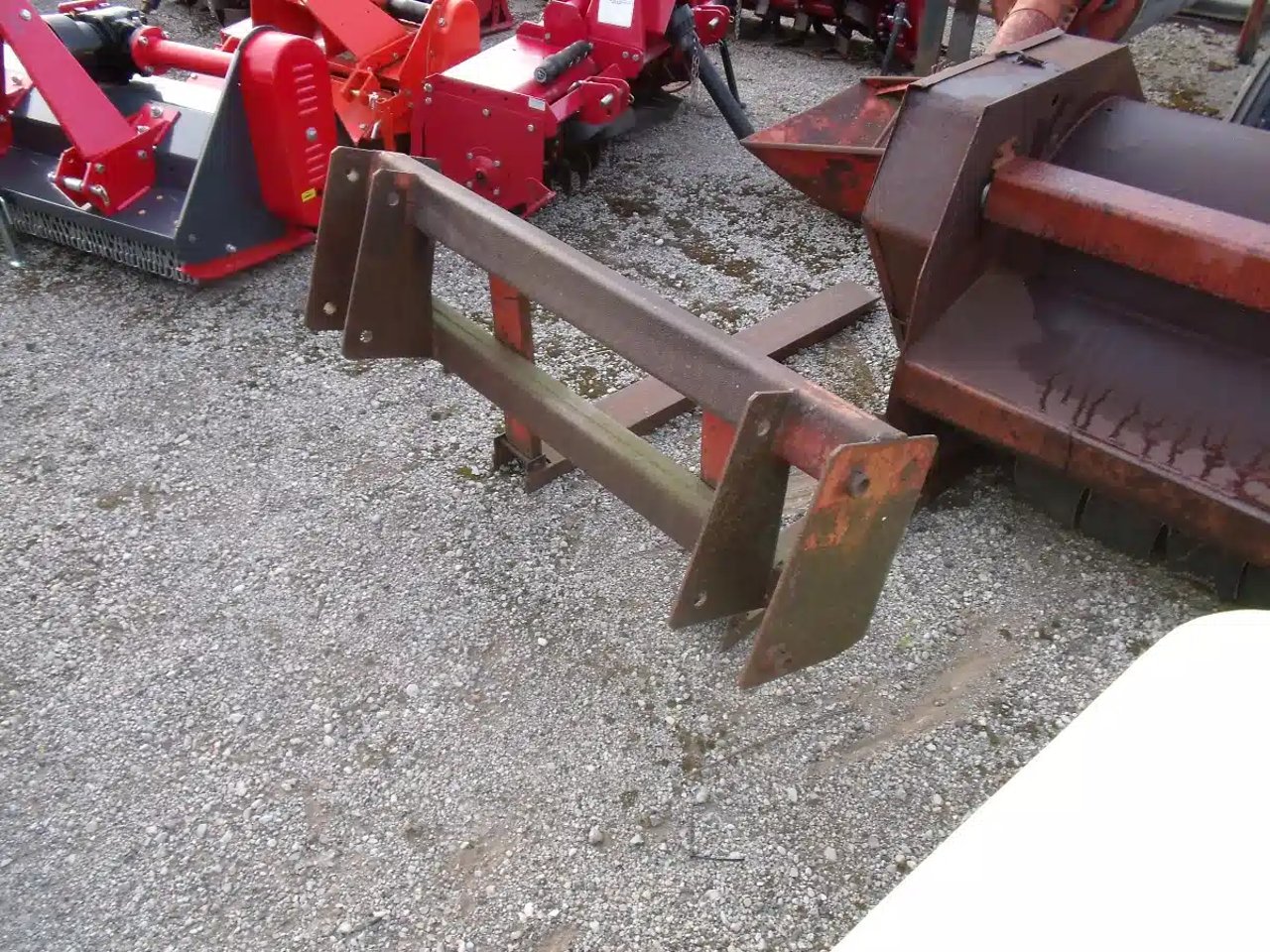 Massey Ferguson 232 Fourche à palette