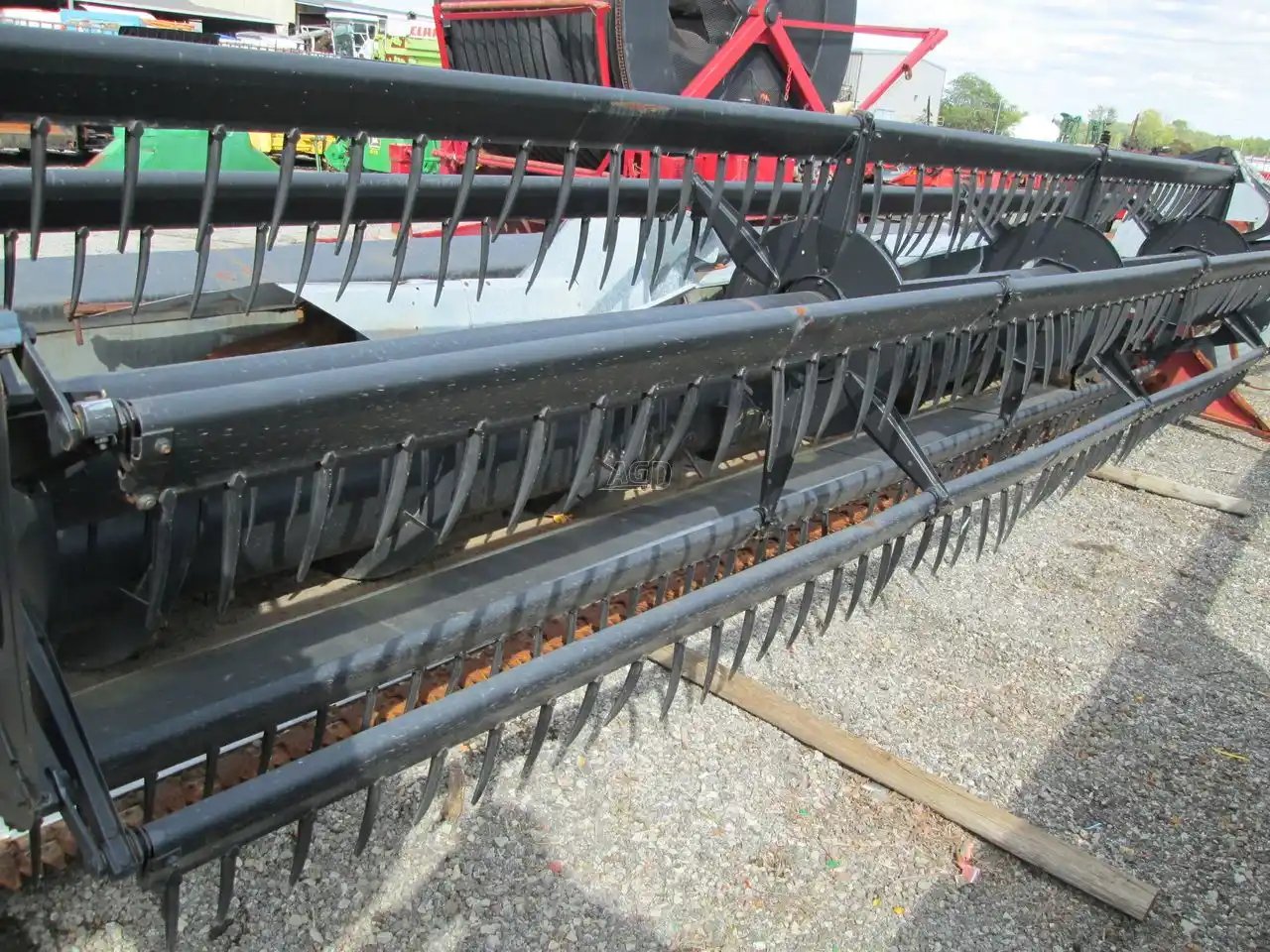 Gleaner R320 Header - Flex