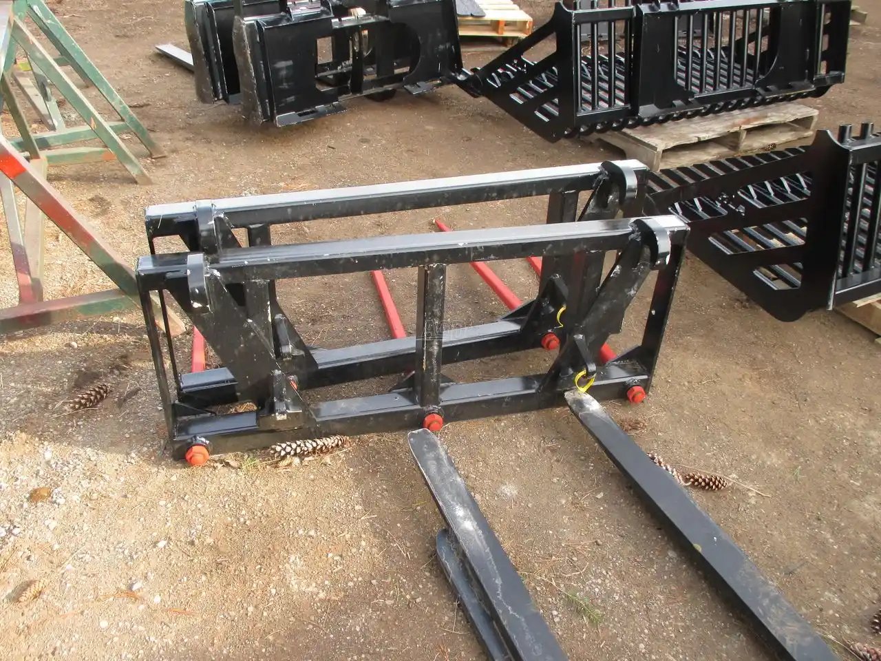 HLA Attachments Pic à Balle