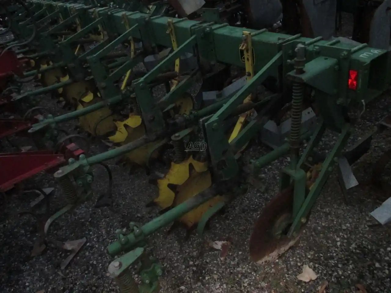 John Deere RM Cultivateur