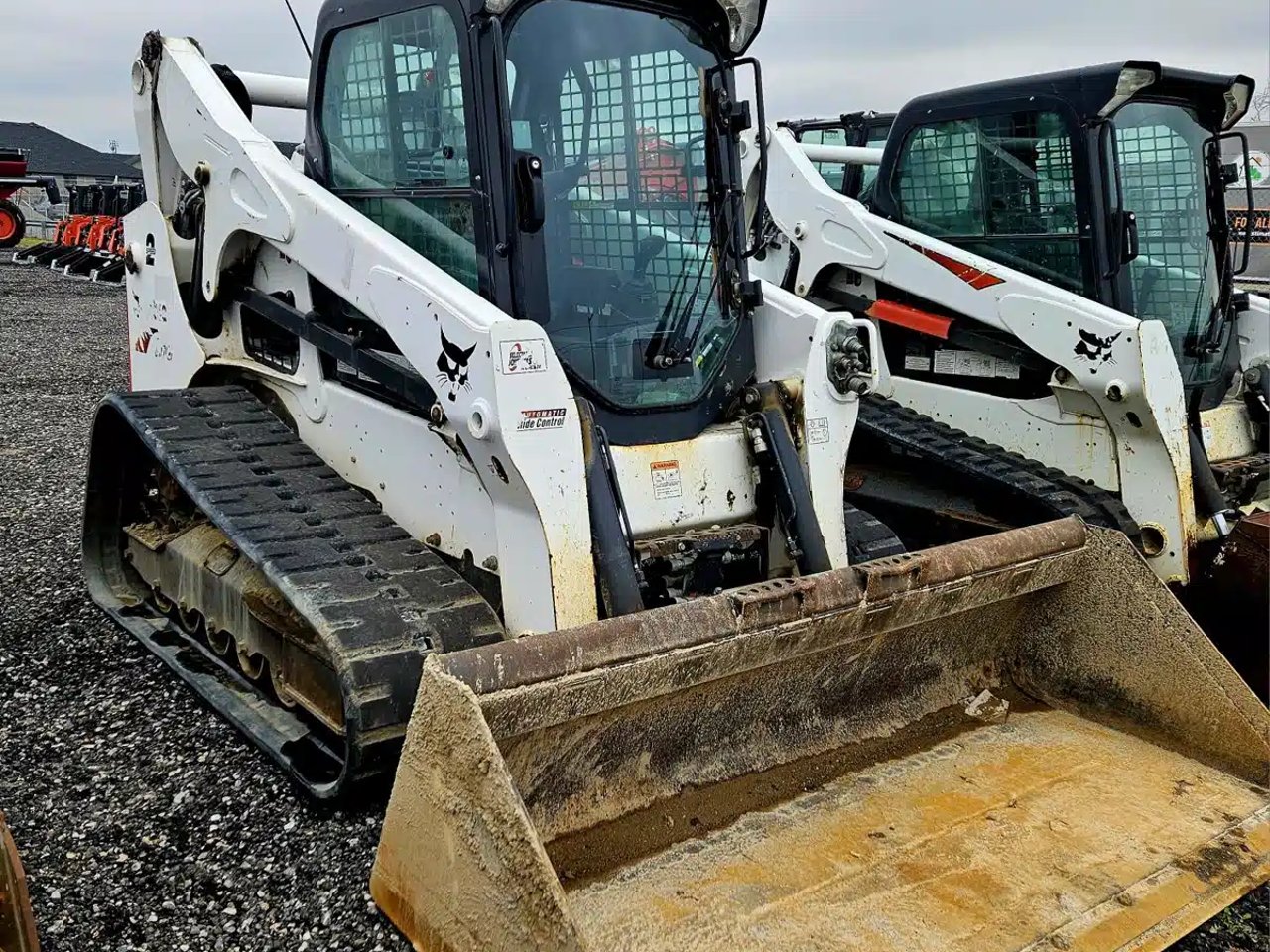 2021 Bobcat T770 Chargeur sur chenilles