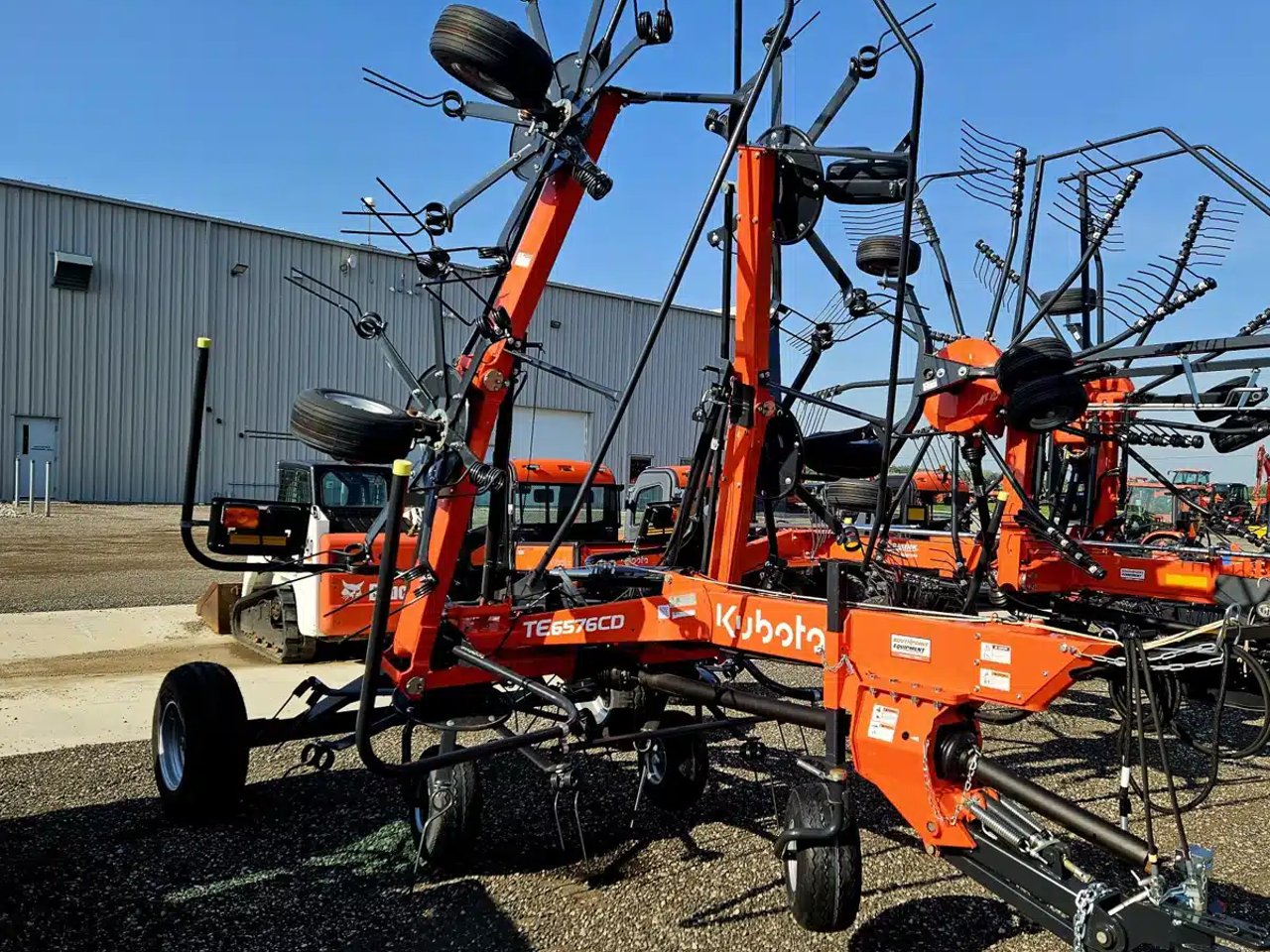2025 Kubota TE6576CD Tedder