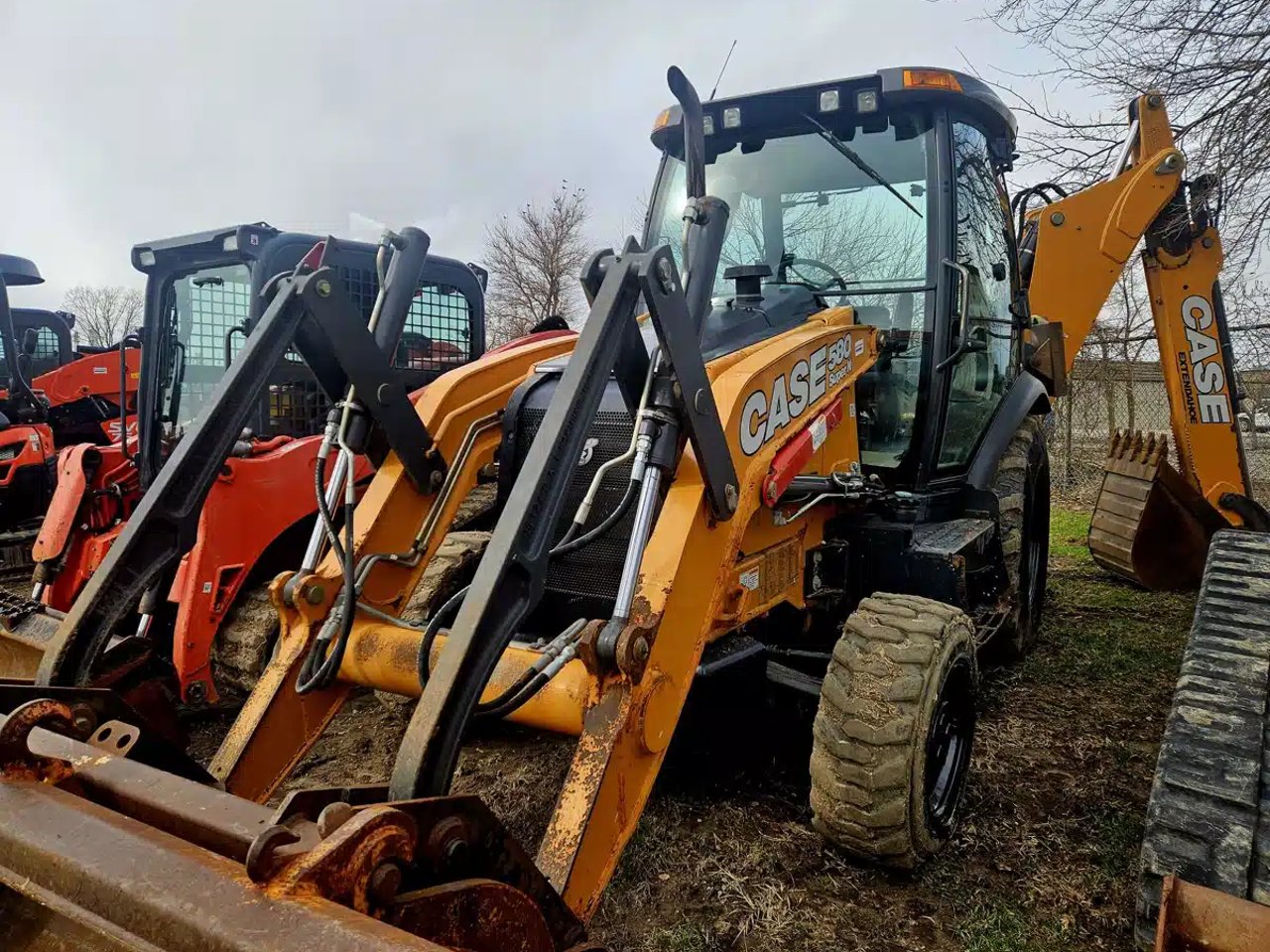 2017 Case 580 SUPER N Rétrocaveuse