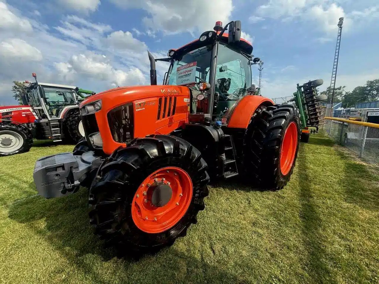 2021 Kubota M7-172D-PS Tracteur