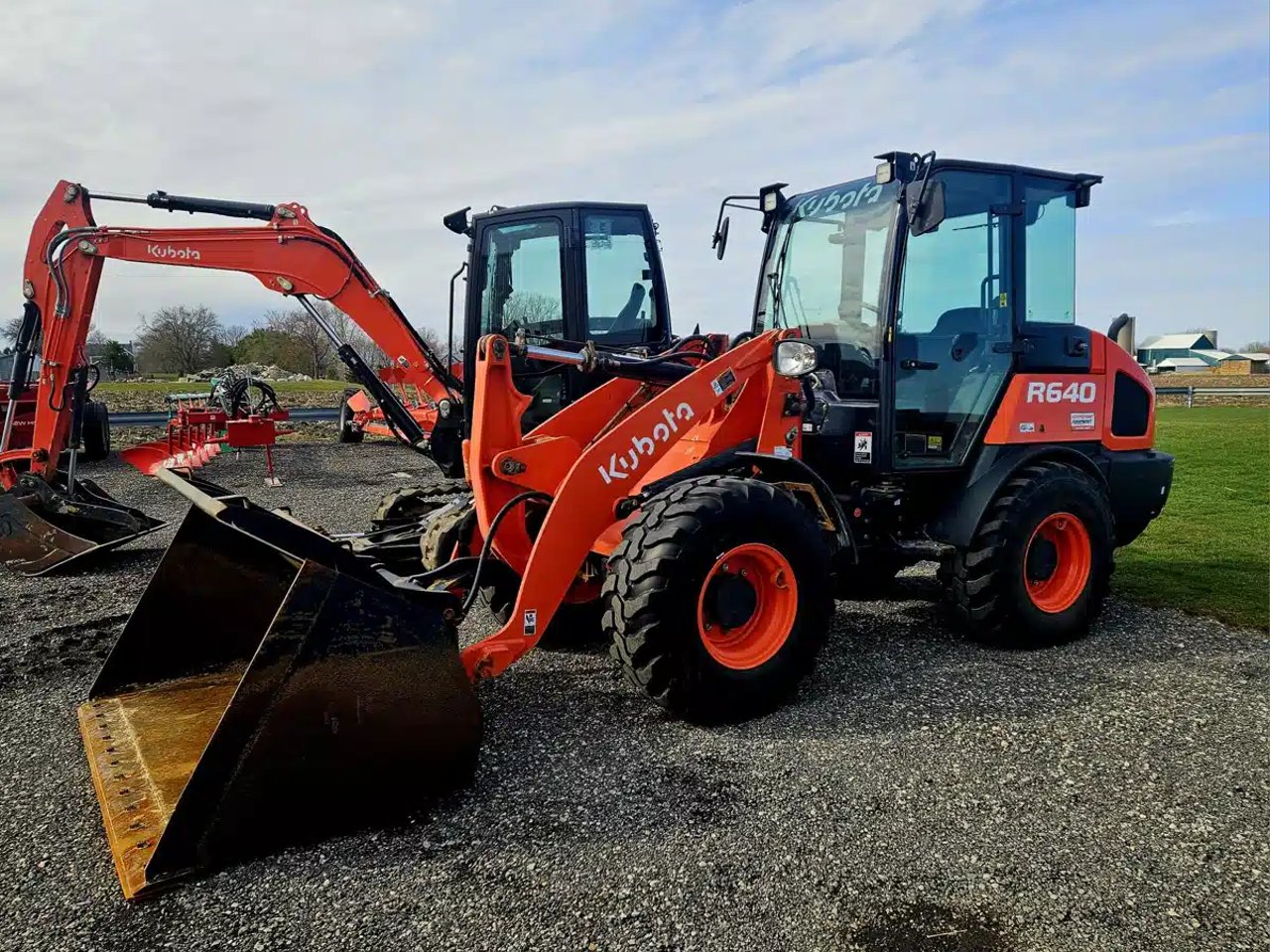 2022 Kubota R640 Chargeur sur roues