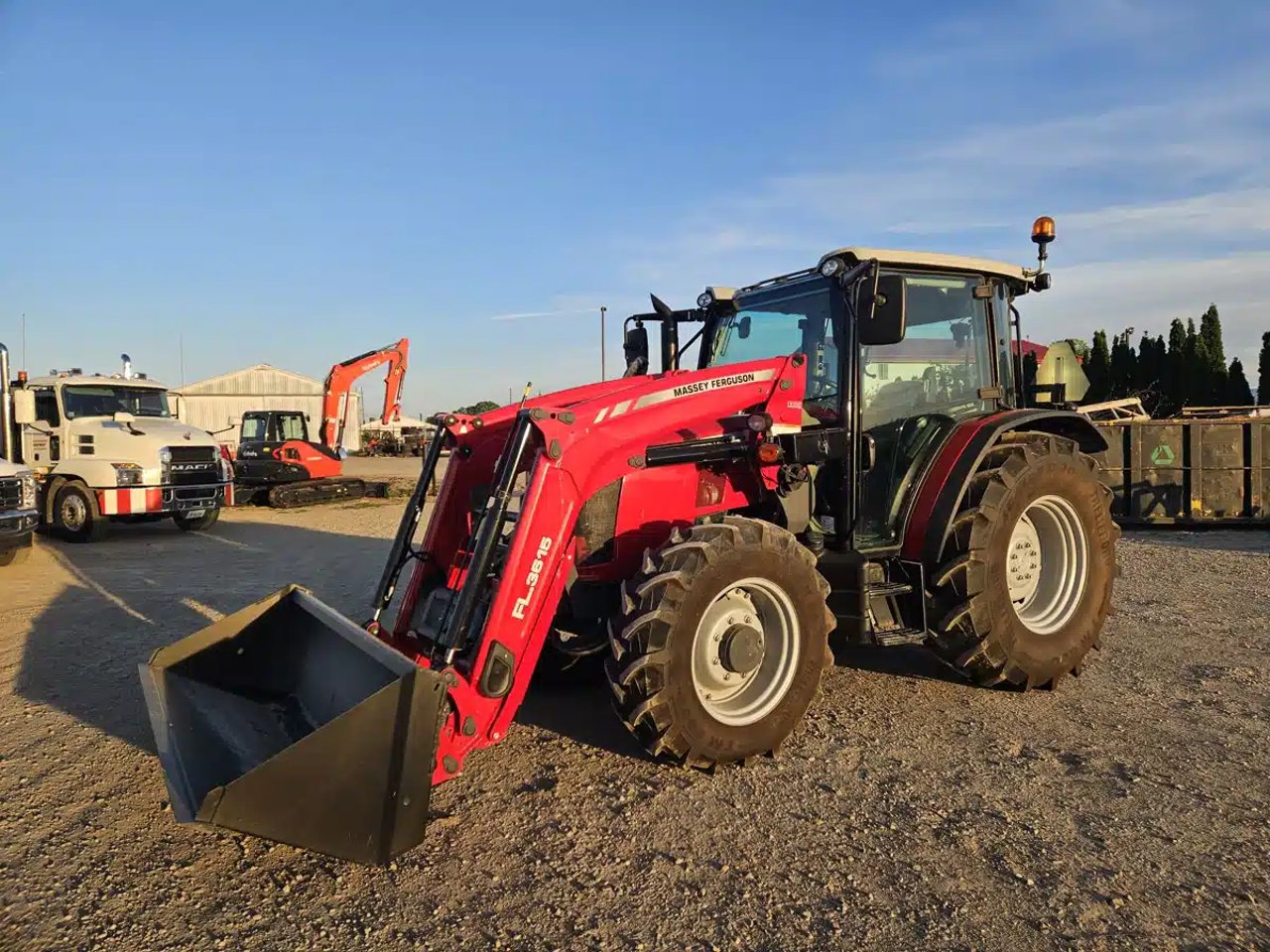 2022 Massey Ferguson 4710 Tracteur
