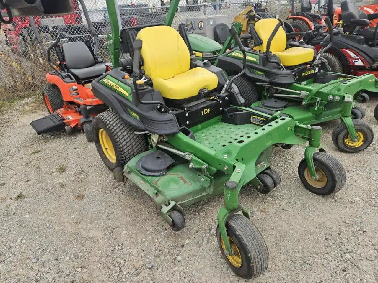 2016 John Deere Z930R Tondeuse à rayon de braquage zéro